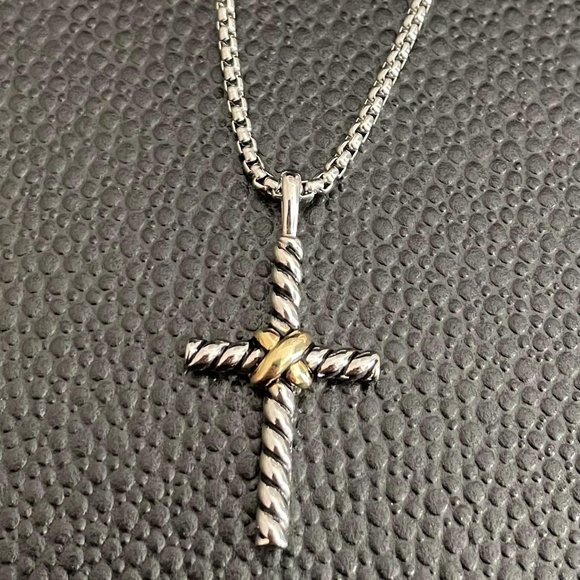 David Yurman Jewelry Petite X Cross Necklace In Sterling Silver